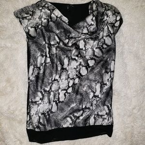 Sleeveless Snakeskin design Tank